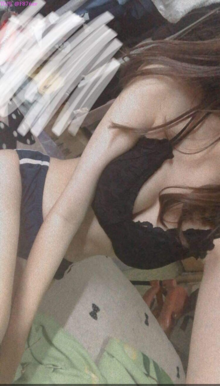 Cặc anh dài đụ em thủng tử cung Anny Walker